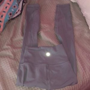 Super cute cropped leggings